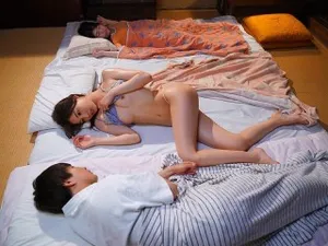 Nhét cặc vào lồn em lần cuối rồi em đi lấy chồng