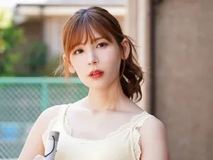 Khi cô bạn cùng là gái show hàng trên stripchat